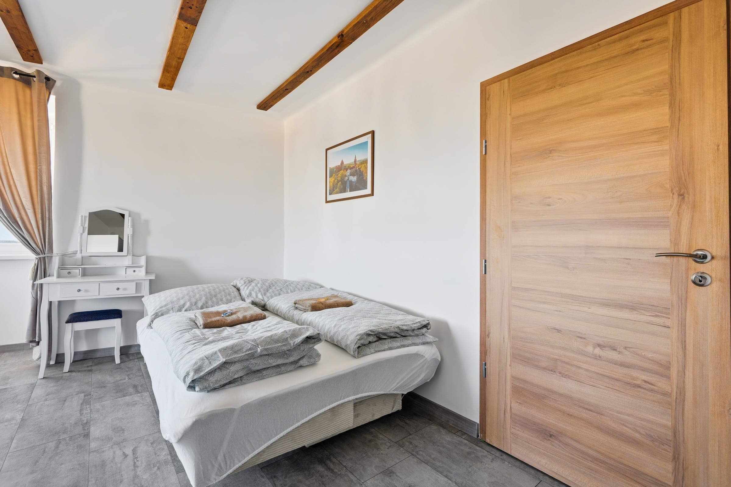 Schlafzimmer unter dem Dach